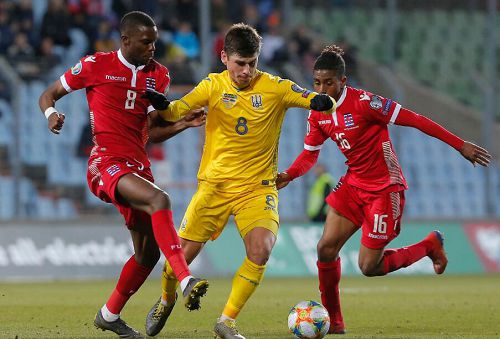 欧冠前瞻：布拉格斯拉维亚主场迎战阿森纳，手伤病潮成隐忧  